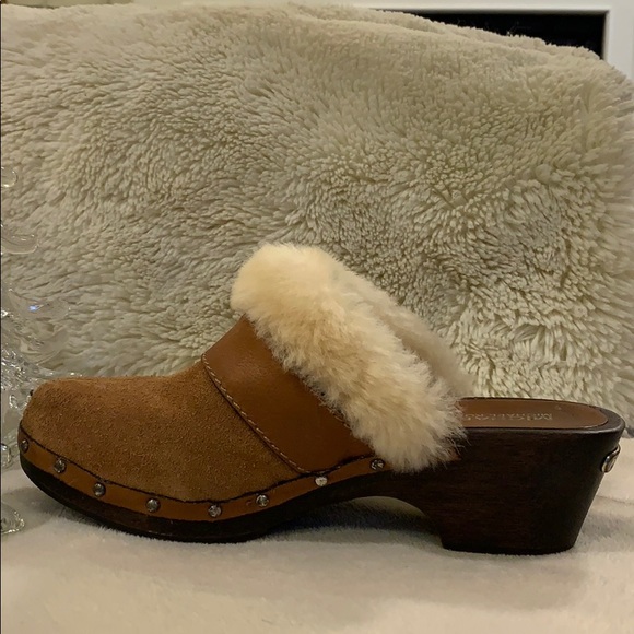 Michael Kors Clogs - Picture 6 of 9